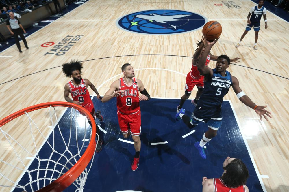 引援策略与 引援策略与