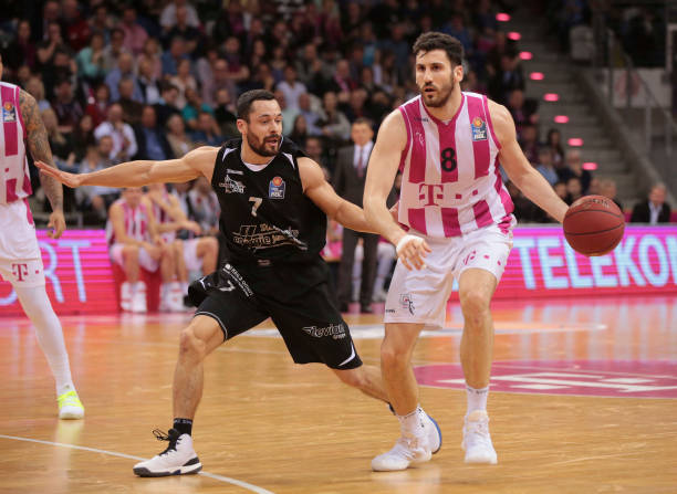 己的名声 己的名声